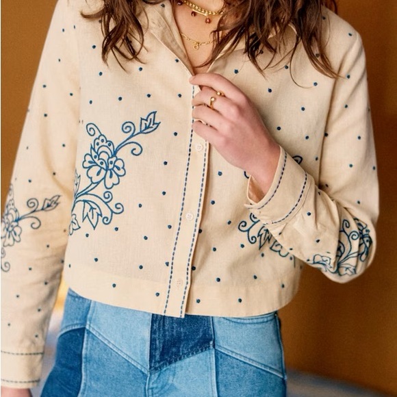 Sezane Tops - MAELLIE SHIRT - SÉZANE X LUCIA VERGARA. Cropped Button-Down w/ Indigo Embroidery